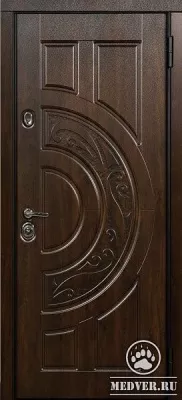 957